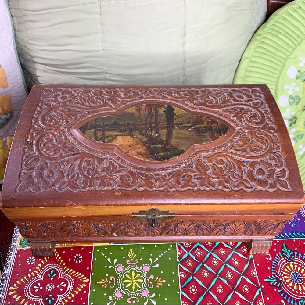 Cedar Mirrored Jewelry Box - Picture 2 of 11